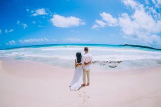 Photoshoot on Macao Beach