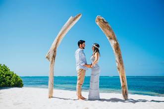 Weddings on beach Cabesa de Toro